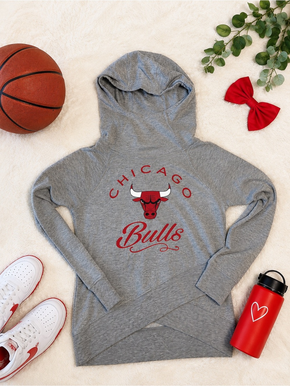 Chicago Bulls Girls Large Gray Cowl‎ Neck Lightweight Hoodie Sweatshirt